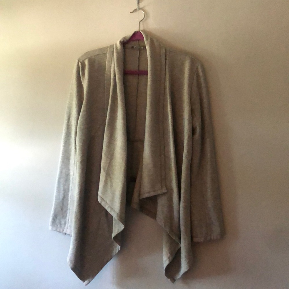 Neiman Marcus cardigan sweater. Size L.